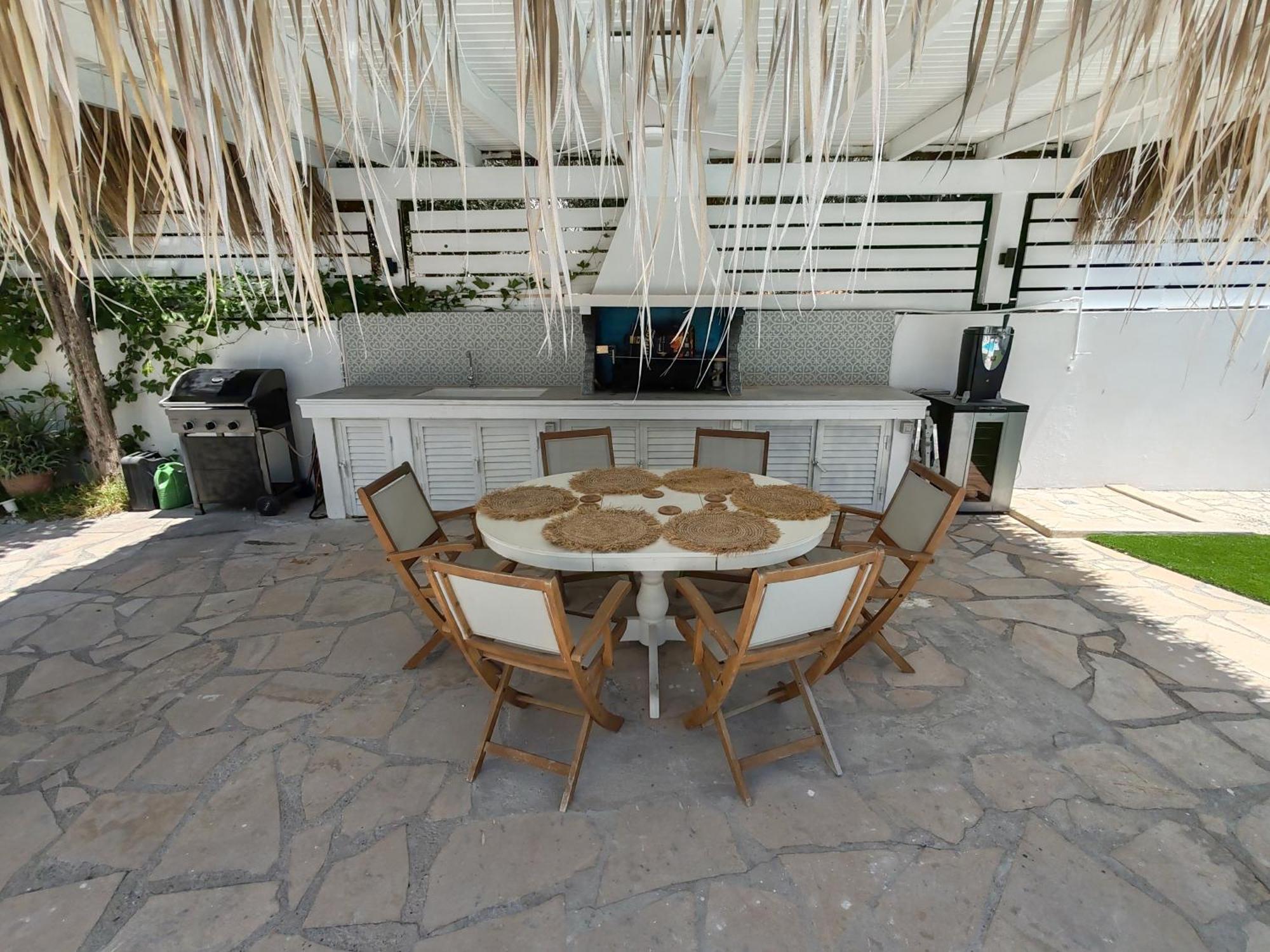Five Palms *